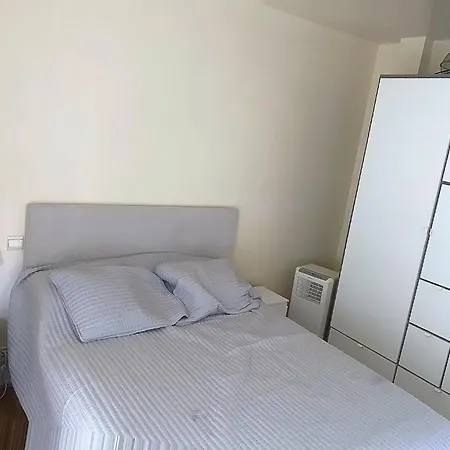 شقة Standing 88m , Quartier Sablons نويي سور سين