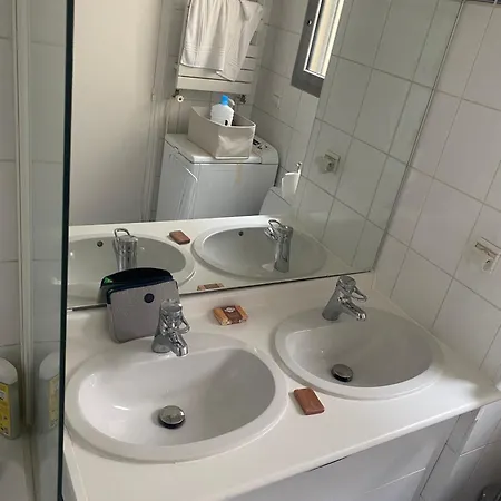 Standing 88m , Quartier Sablons * نويي سور سين